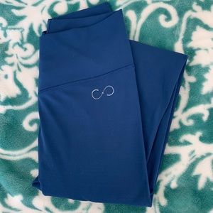 CRVS Executive Booty Scrunch leggings